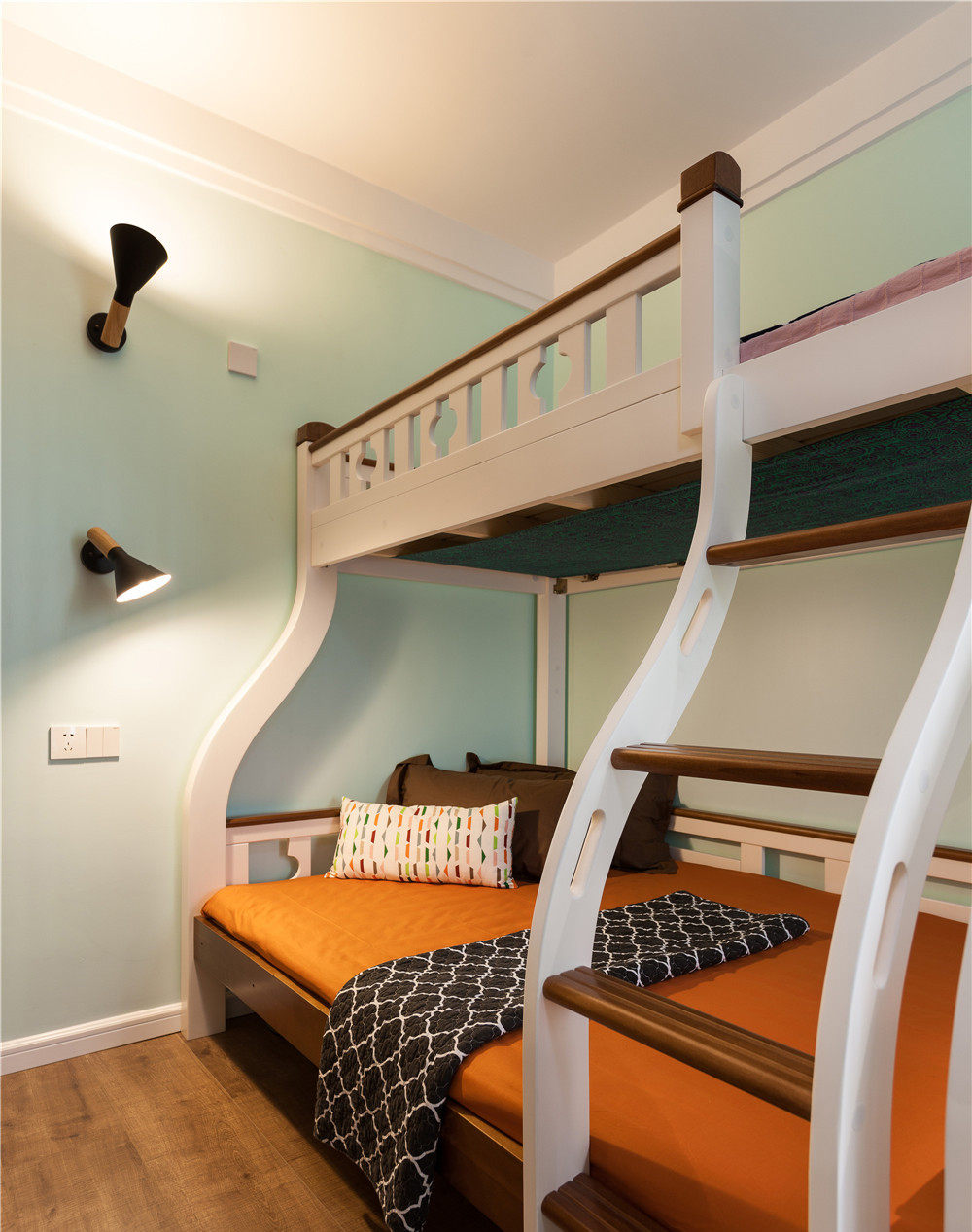 融僑城90平北歐風(fēng)格裝修效果圖 融僑城90平北歐風(fēng)格裝修效果圖