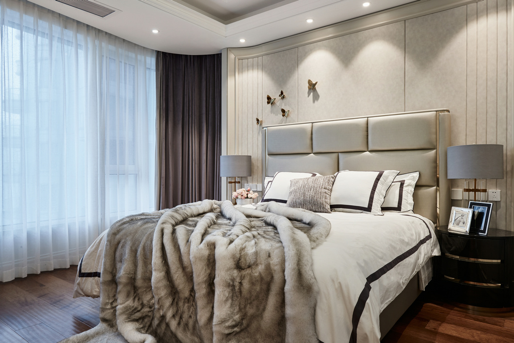 雅居樂花園別墅法式輕奢風(fēng)格裝修效果圖 雅居樂花園別墅法式輕奢風(fēng)格裝修效果圖