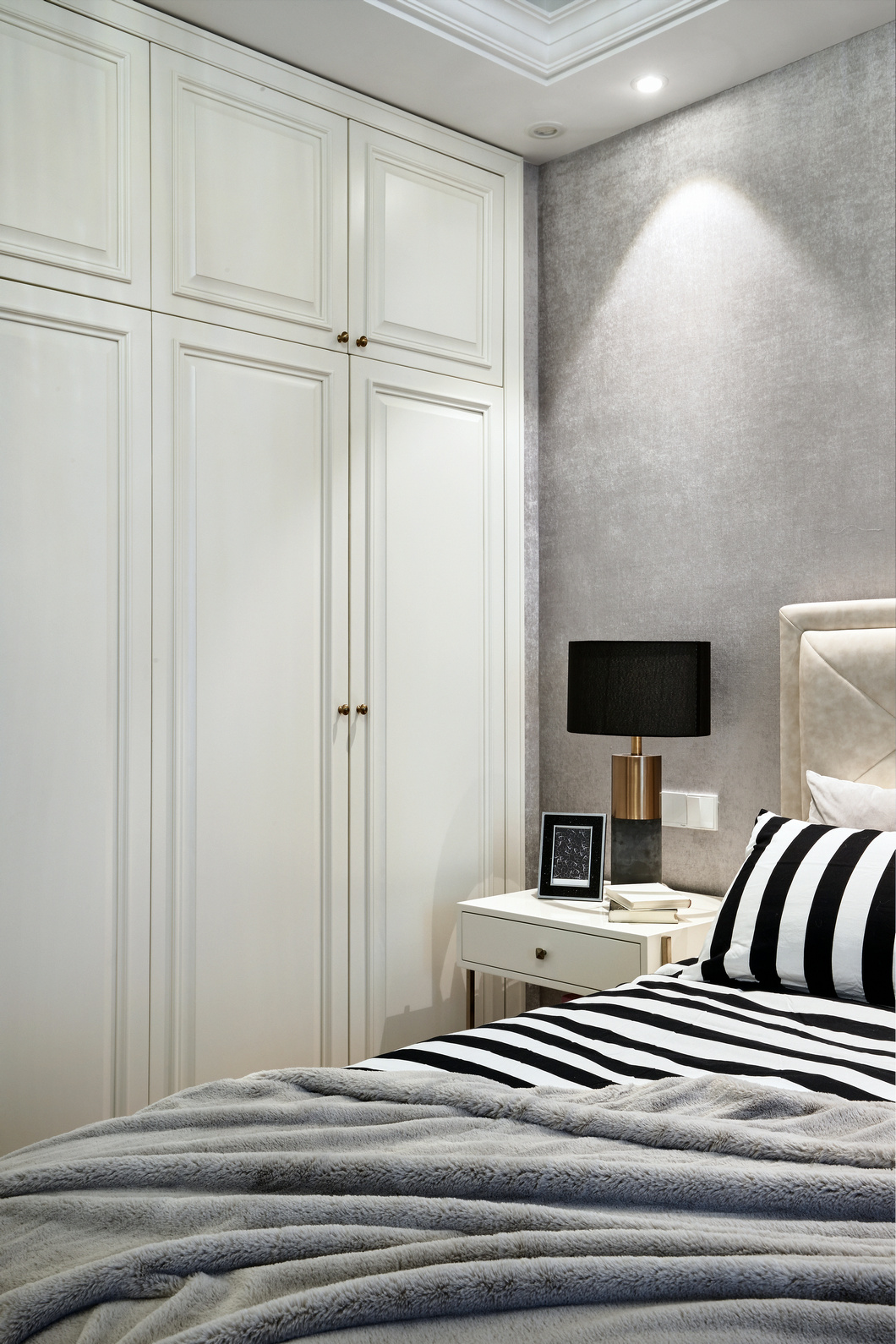 雅居樂花園別墅法式輕奢風(fēng)格裝修效果圖 雅居樂花園別墅法式輕奢風(fēng)格裝修效果圖