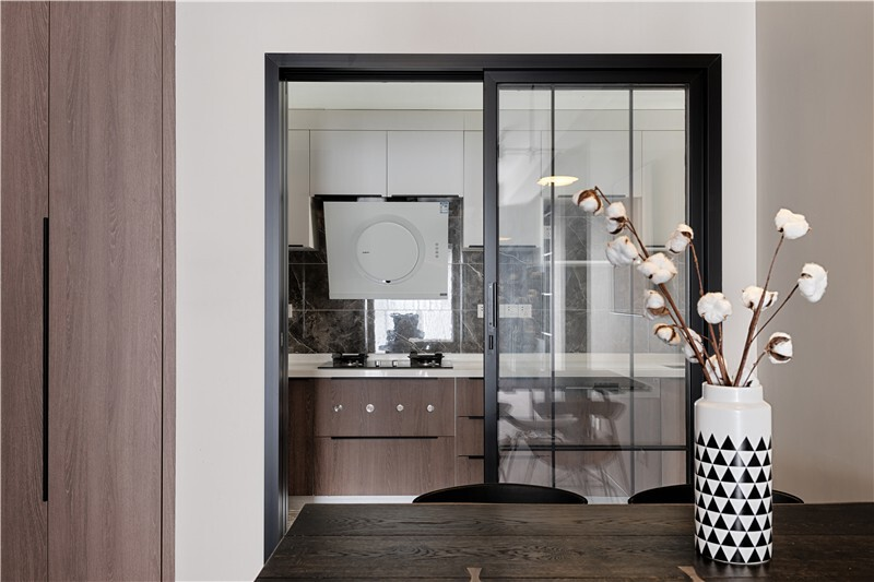 伊頓陽光現(xiàn)代風(fēng)格裝修效果圖 伊頓陽光現(xiàn)代風(fēng)格裝修效果圖