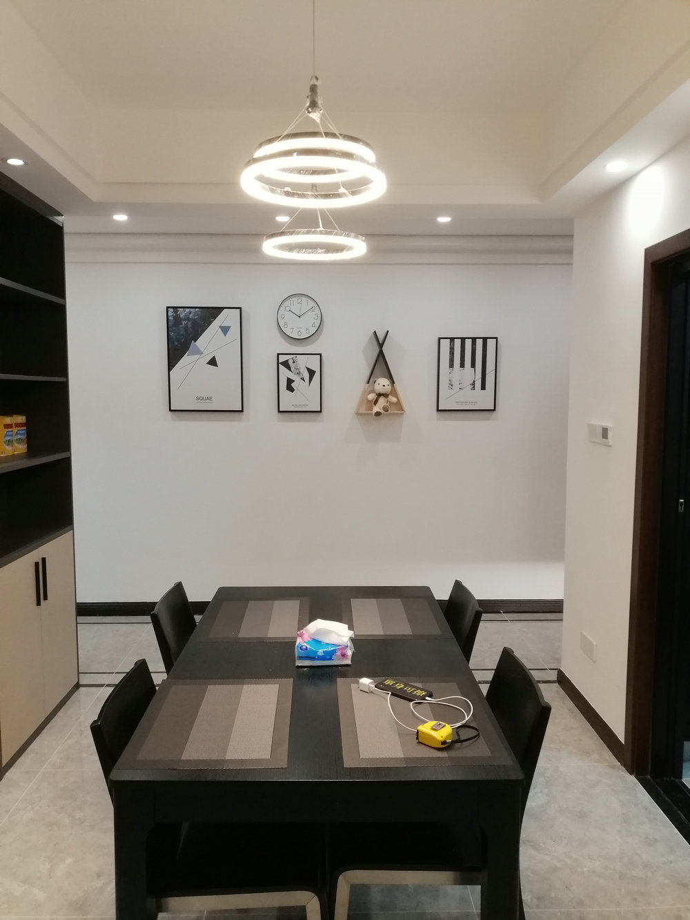 聯(lián)投廣場現(xiàn)代簡約風(fēng)格裝修效果圖 聯(lián)投廣場現(xiàn)代簡約風(fēng)格裝修效果圖