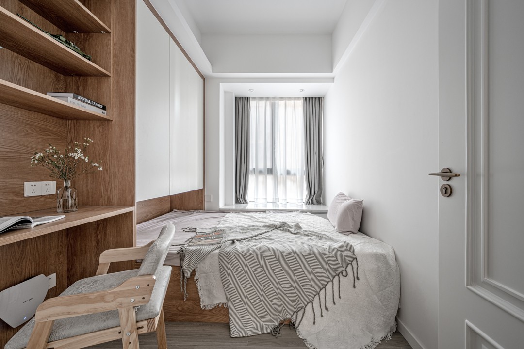 天祥尚府現(xiàn)代風(fēng)格裝修效果圖 天祥尚府現(xiàn)代風(fēng)格裝修效果圖次臥.jpg