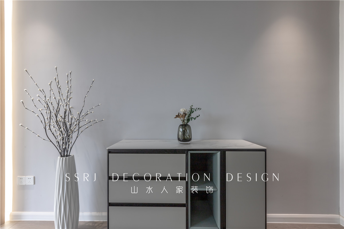 順馳泊林現(xiàn)代簡約風(fēng)格裝修效果圖 順馳泊林現(xiàn)代簡約風(fēng)格裝修效果圖